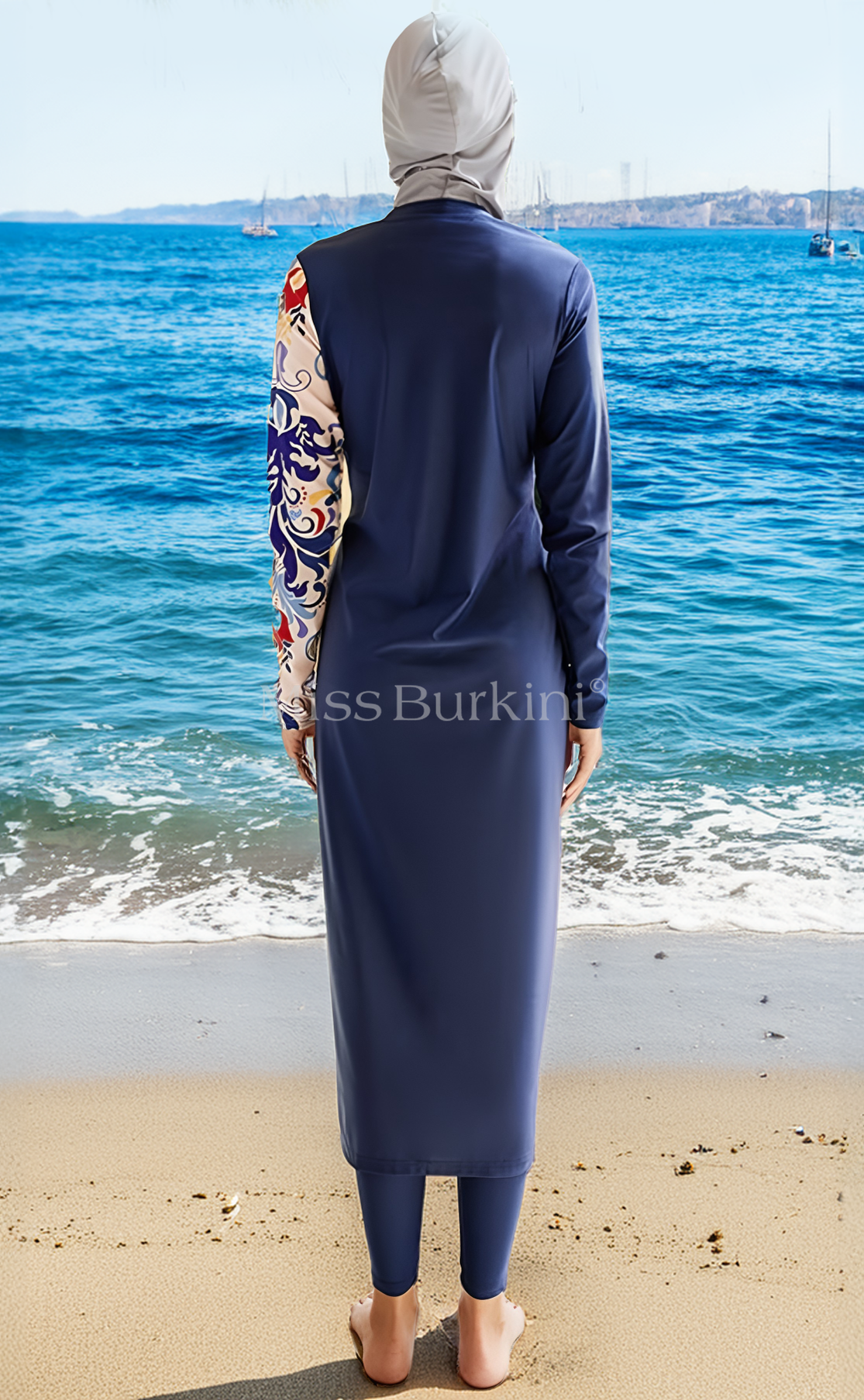 Gesluierde vrouw burkini Jasmina blauwe patronen – The Kaftan