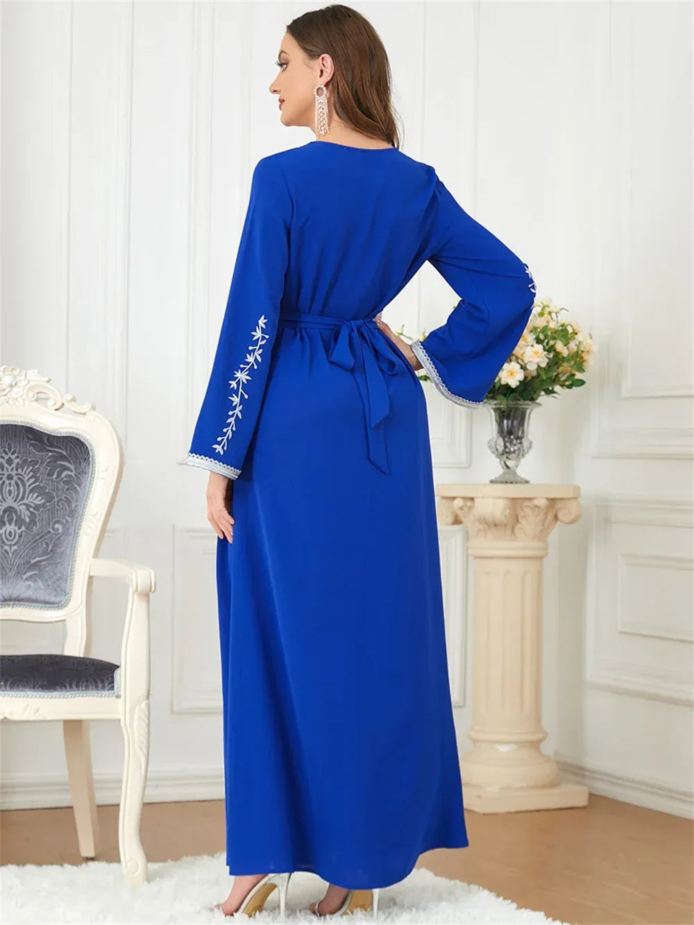 Bestickter Kaftan