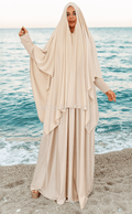 Rosaliya gesluierde vrouw burkini