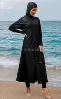 Taniya gesluierde vrouw burkini