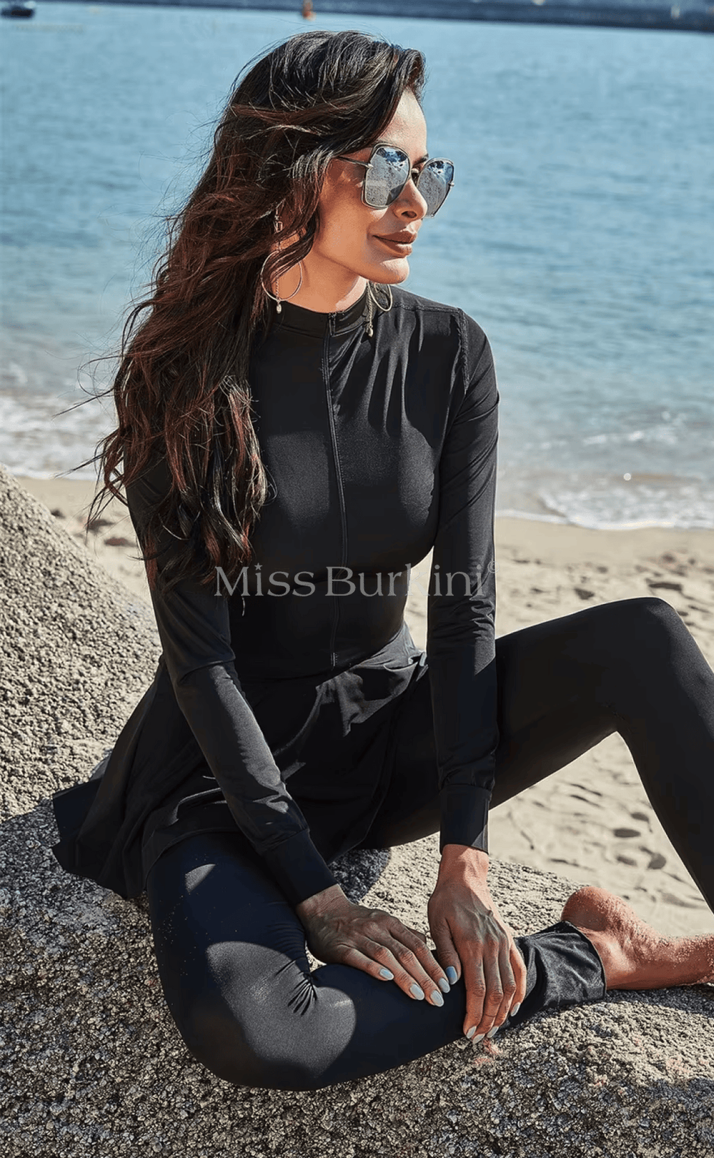 Schwarzer Mira-Badeanzug Burkini