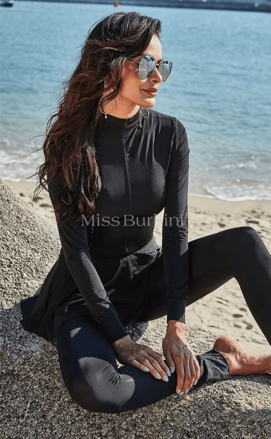 Schwarzer Mira-Badeanzug Burkini